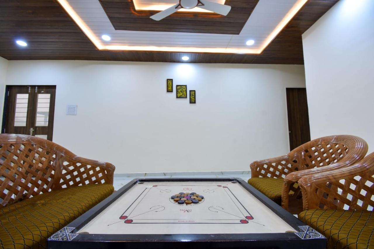 Beauty And The Beast 4Bhk Villa Lonavala Exterior photo