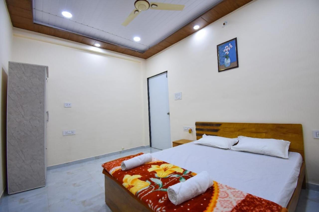 Beauty And The Beast 4Bhk Villa Lonavala Exterior photo