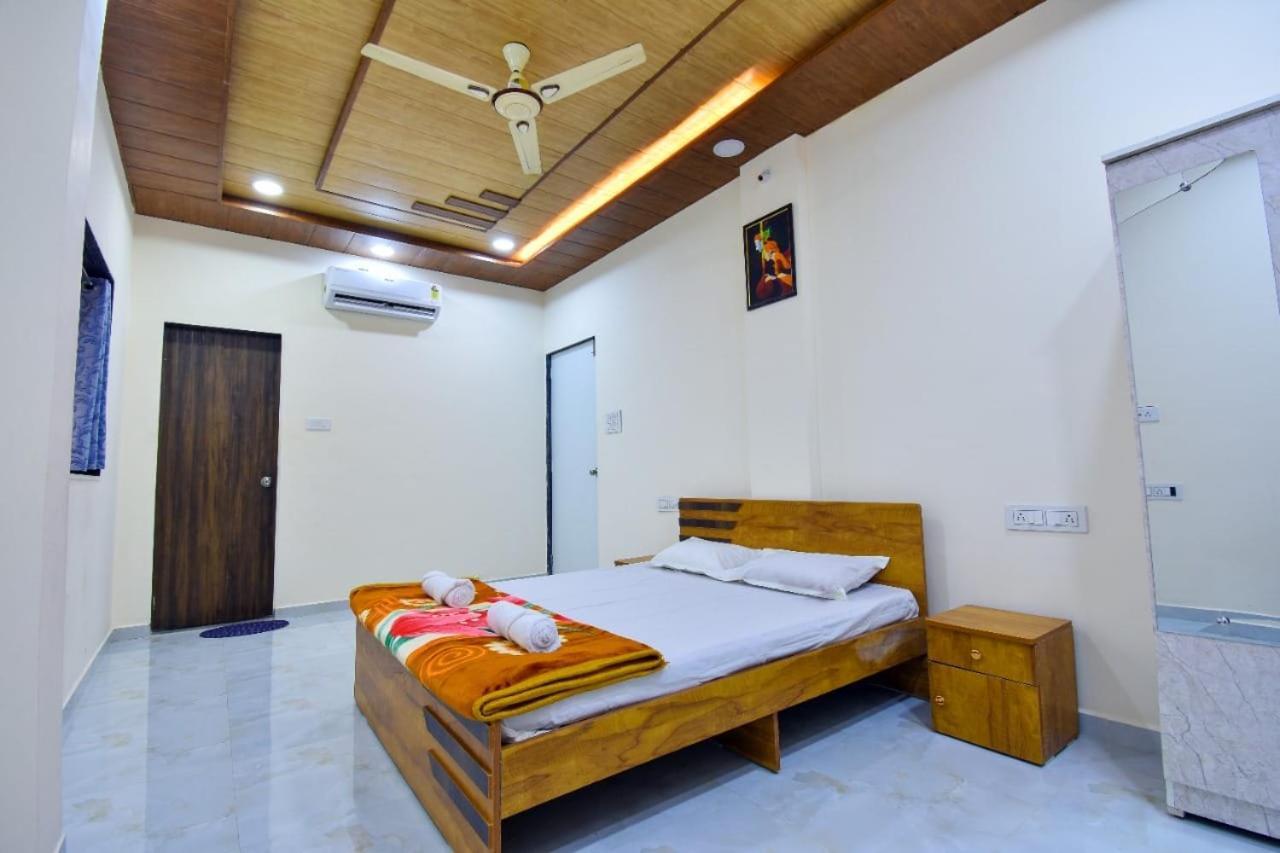Beauty And The Beast 4Bhk Villa Lonavala Exterior photo
