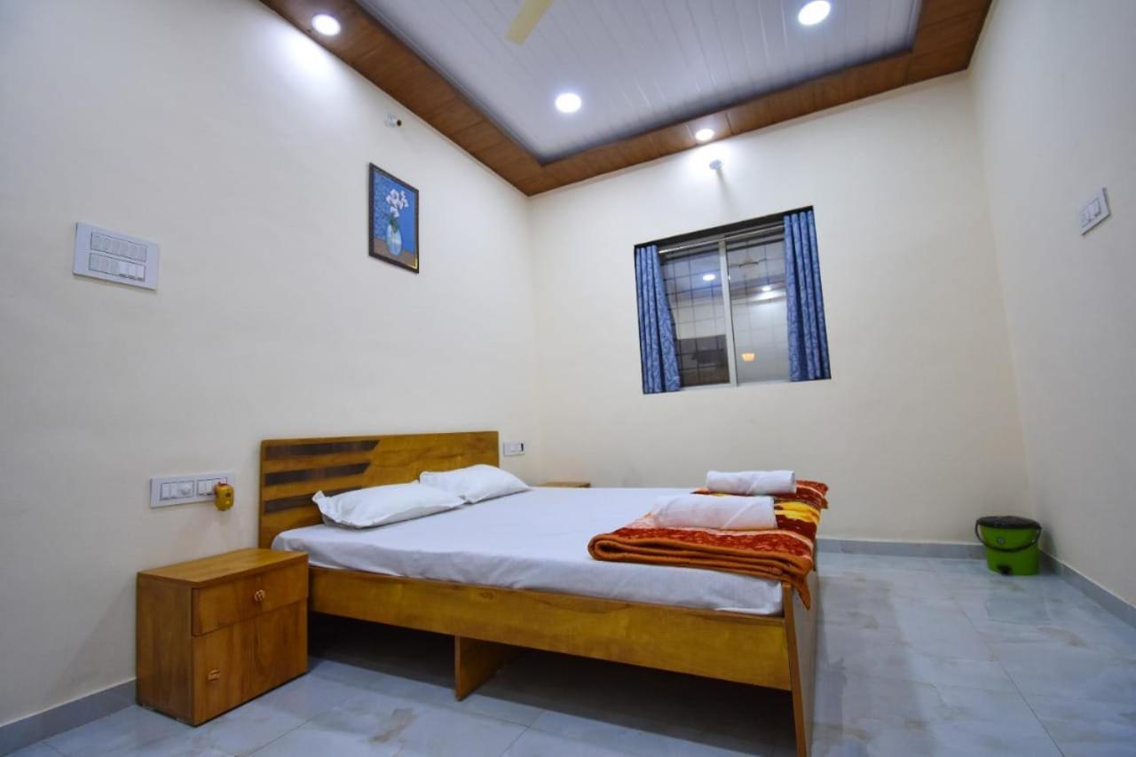 Beauty And The Beast 4Bhk Villa Lonavala Exterior photo